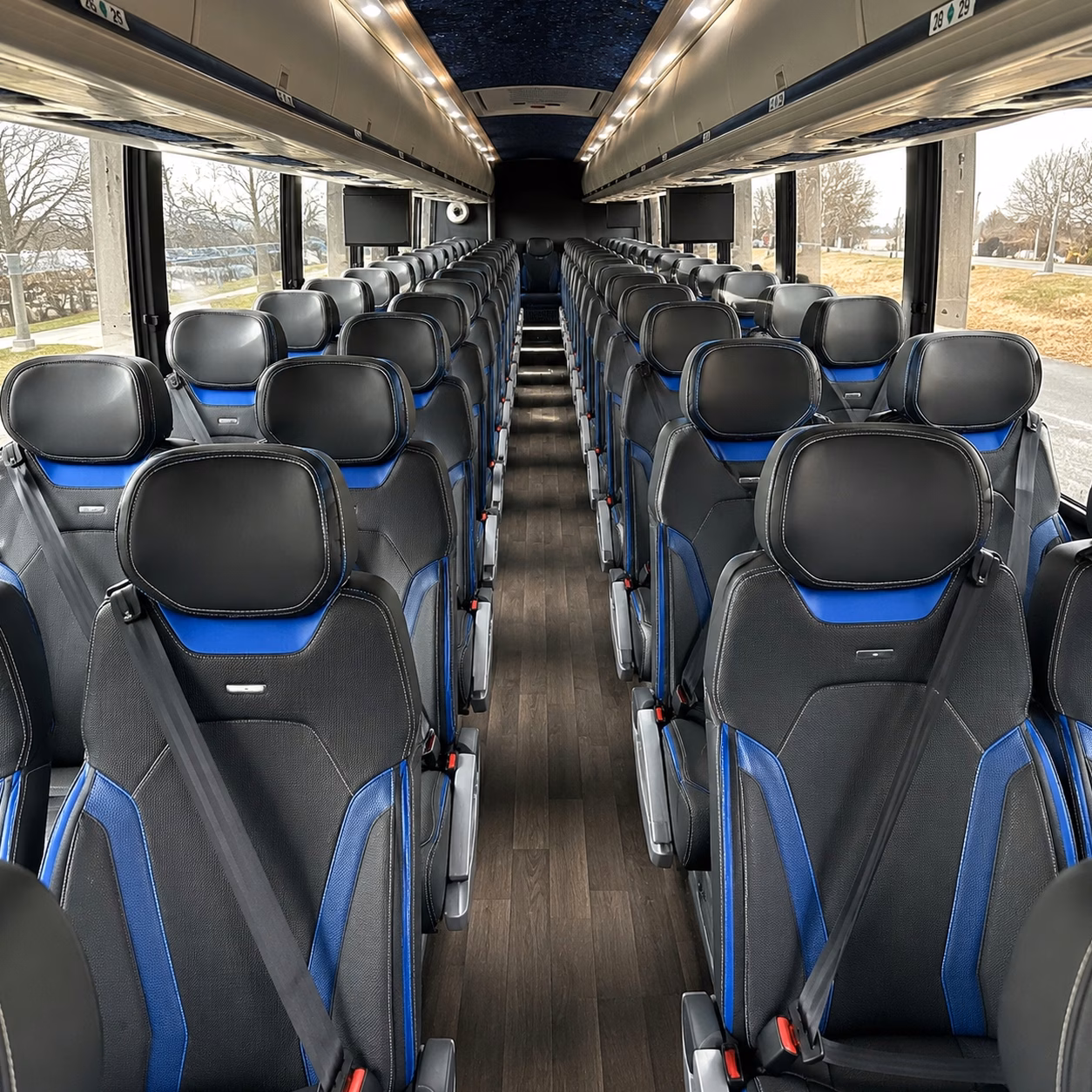 charter bus rentals for large temecula wedding groups