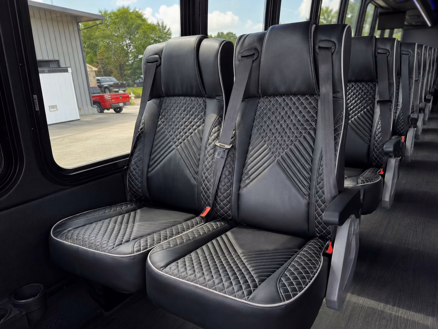 temecula charter bus rentals to san diego zoo safari park